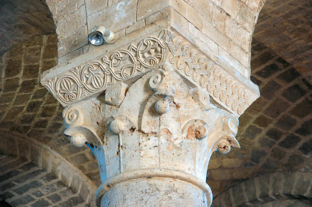 Capitelli