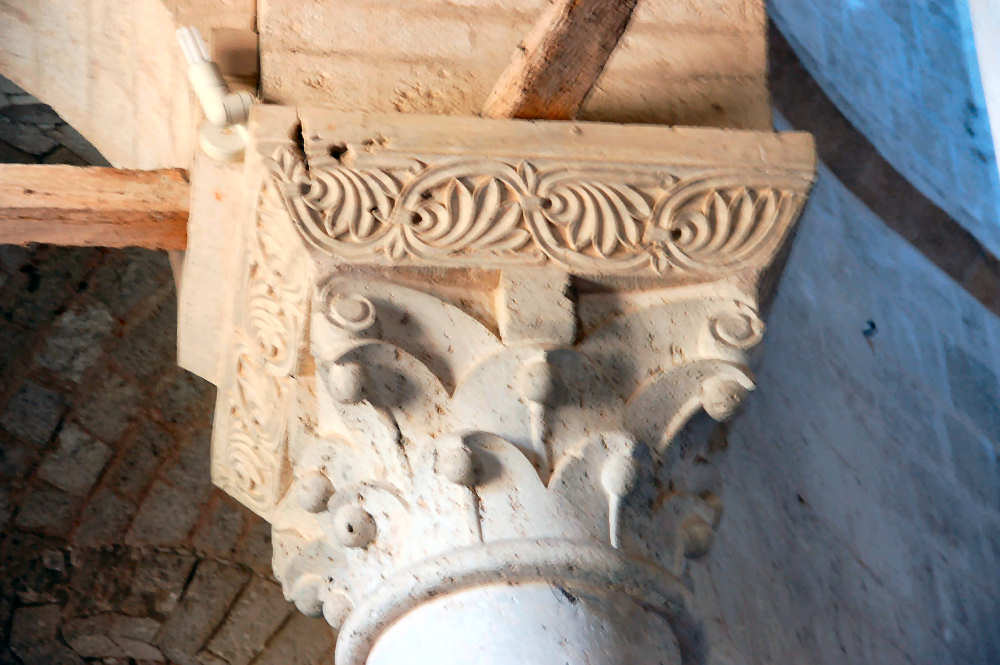 Capitelli
