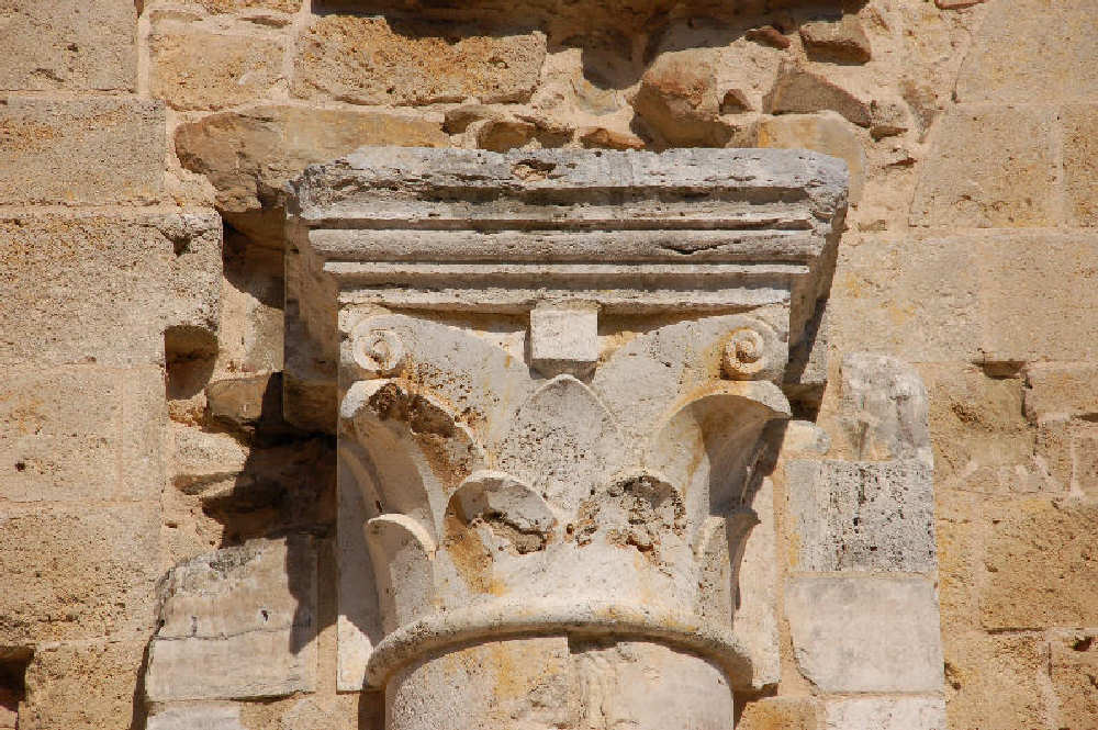 Ingresso all'abbazia Sant'Antimo