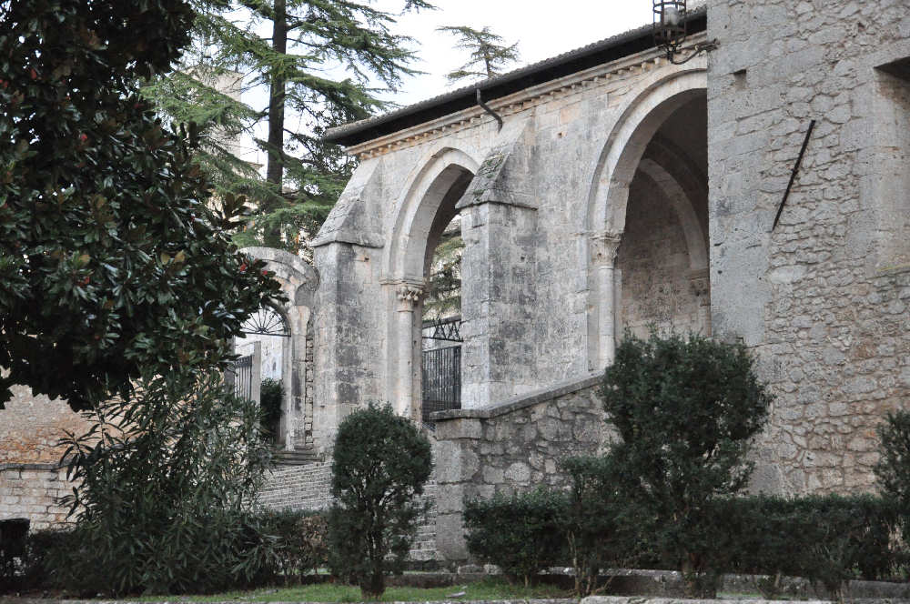 Abbazia di Casamari - la facciata