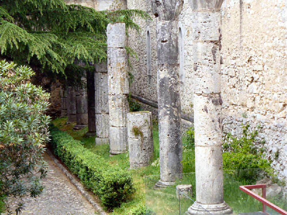 Annazia di Casamari. L'antico tempio romano di Cerere
