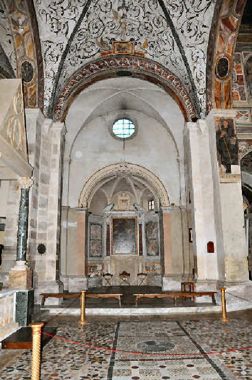 Farfa transetto destro