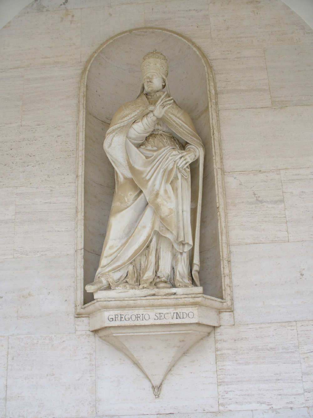 Chiostro dei benefattori