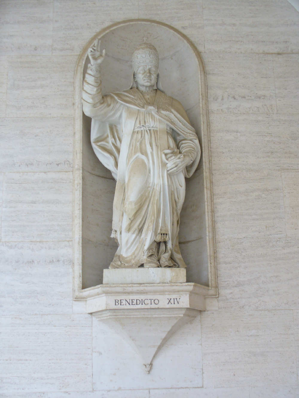Chiostro dei benefattori