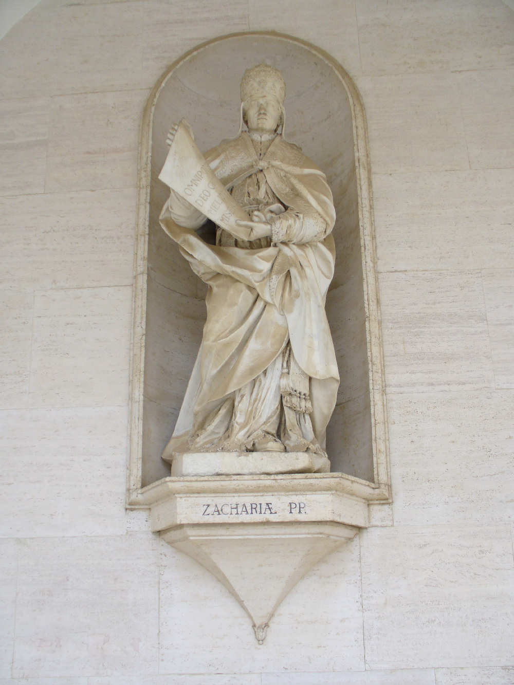 Chiostro dei benefattori