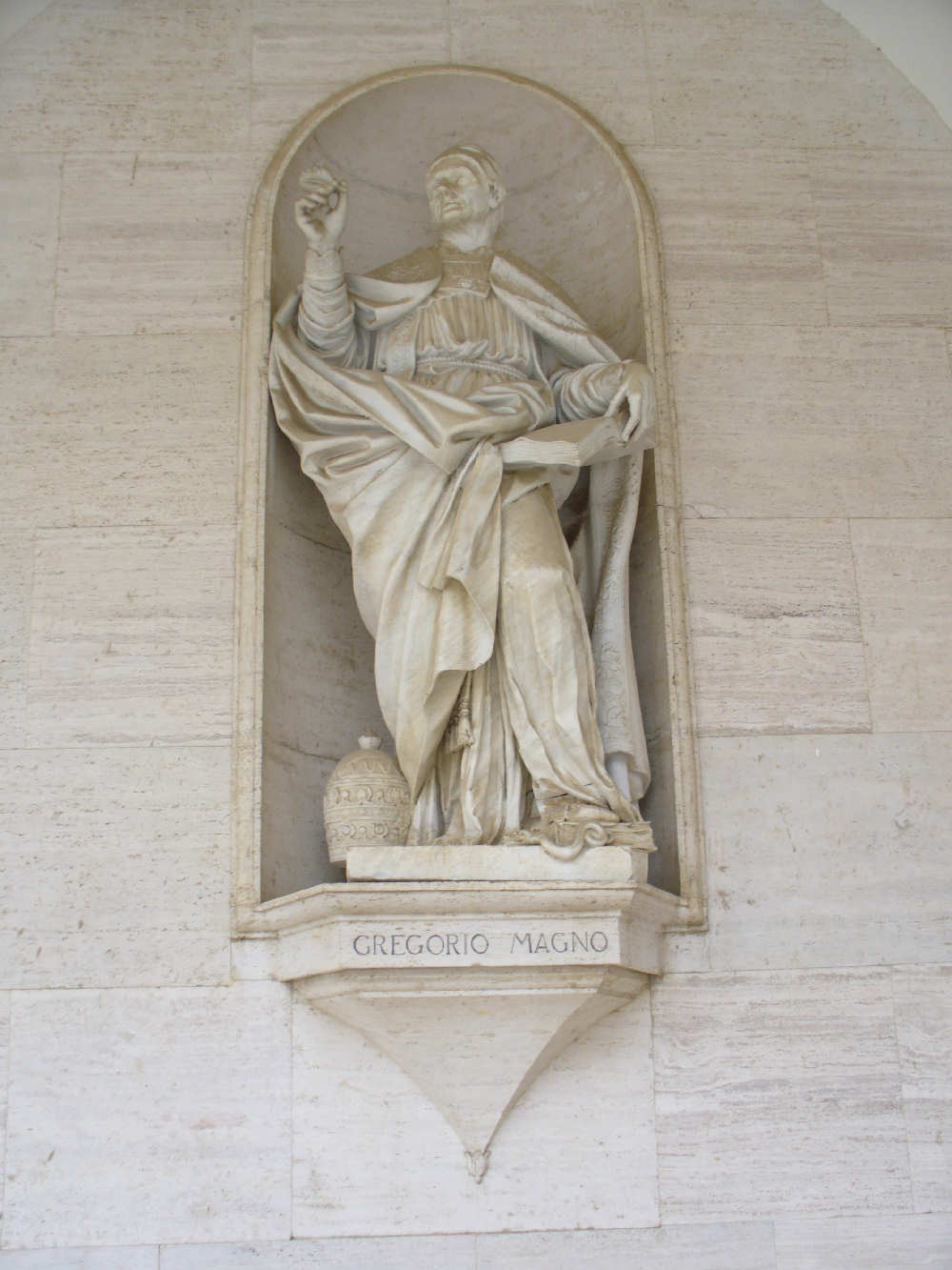 Chiostro dei benefattori