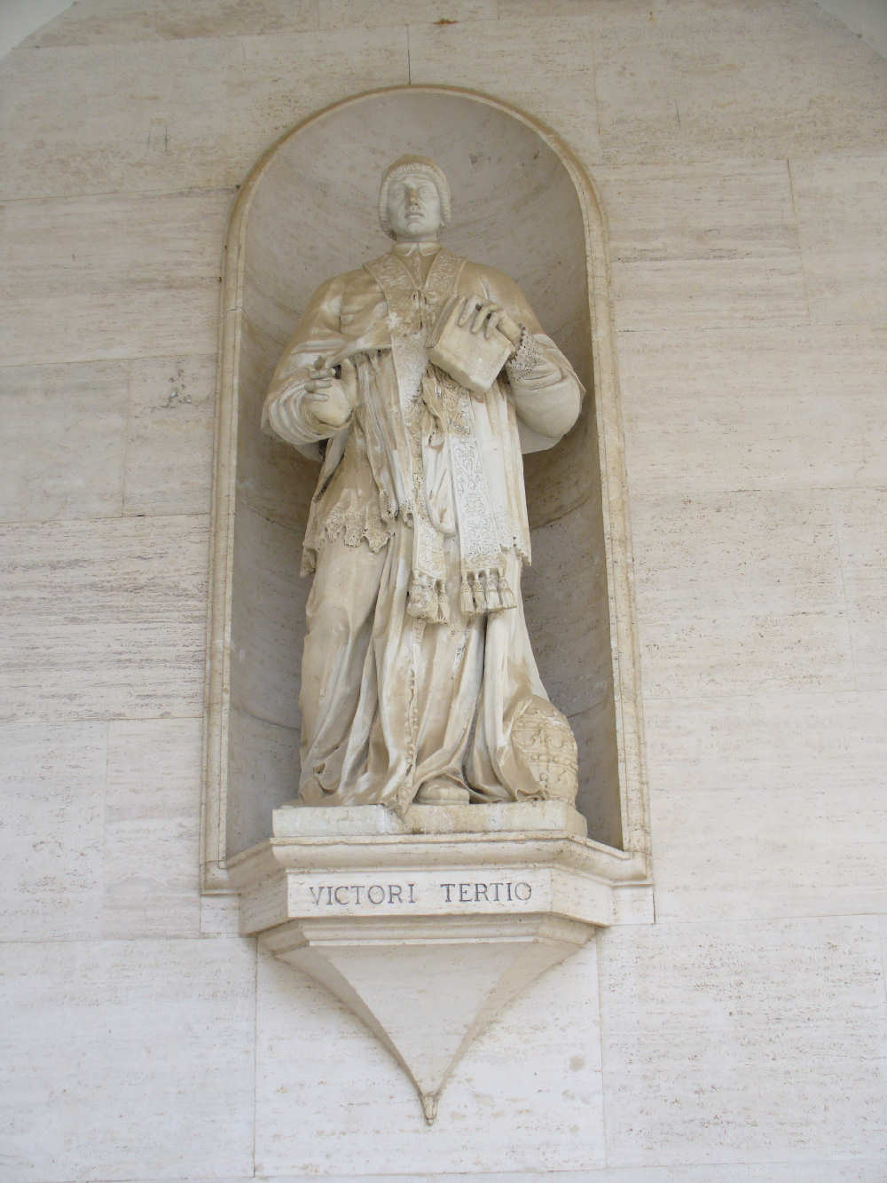 Chiostro dei benefattori